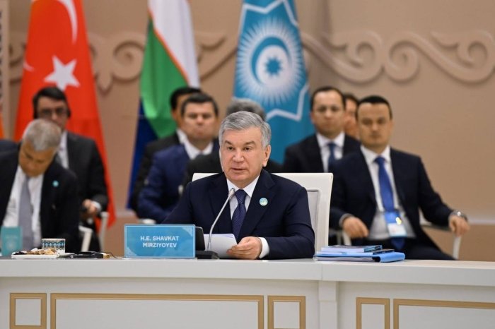 Shavkat Mirziyoyev Turkiston shahrida Turkiy davlatlar tashkilotining “Sun’iy intellekt va raqamli rivojlanish” mavzusidagi norasmiy sammitida ishtirokini yakunlab, Toshkentga jo‘nab ketdi