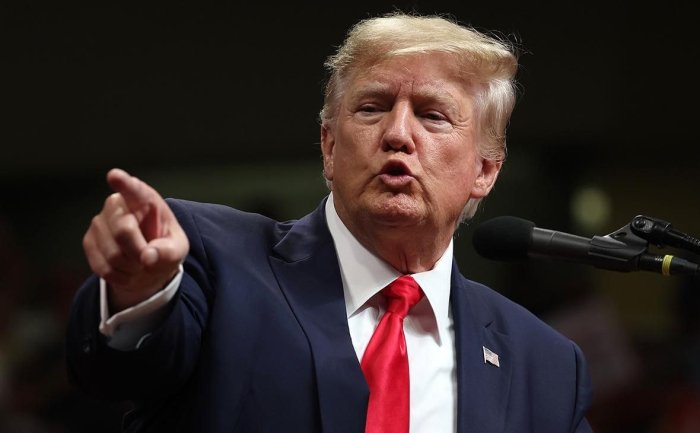 Трамп 12 мамлакат фуқароларига АҚШга киришни тақиқлади
