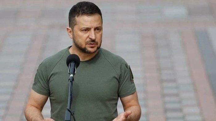 Zelenskiy Putinning “G‘alaba kuni” munosabati bilan 3 kunlik sulh taklifini rad etdi va o‘t ochishni 30 kun davomida to‘xtatishni talab qilmoqda —  “Interfaks-Ukraina” 