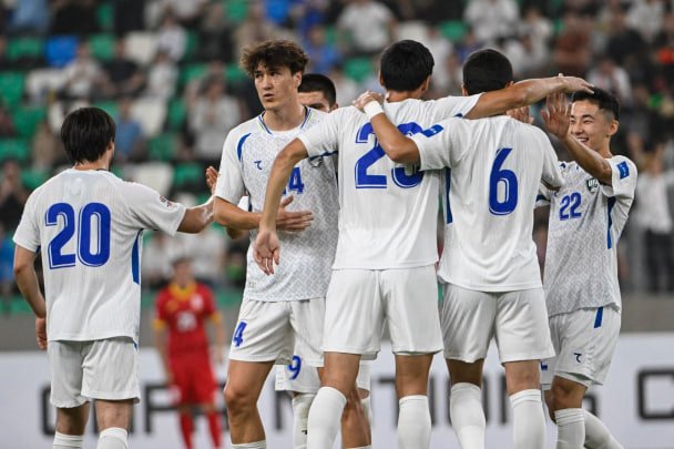 O‘zbekiston milliy jamoasining oktyabr oyidagi yig‘iniga jalb etilgan futbolchilar ro‘yxati ma’lum bo‘ldi (foto)