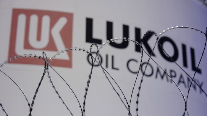 Буюк Британия ЛУКОЙЛнинг халқаро активларини санкциялардан чиқарди