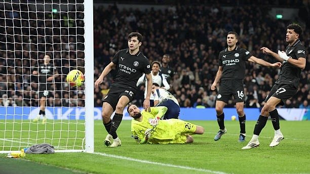 APL. «Man Siti» «Tottenxem» maydonida tayyor g‘alabani qo‘ldan chiqardi