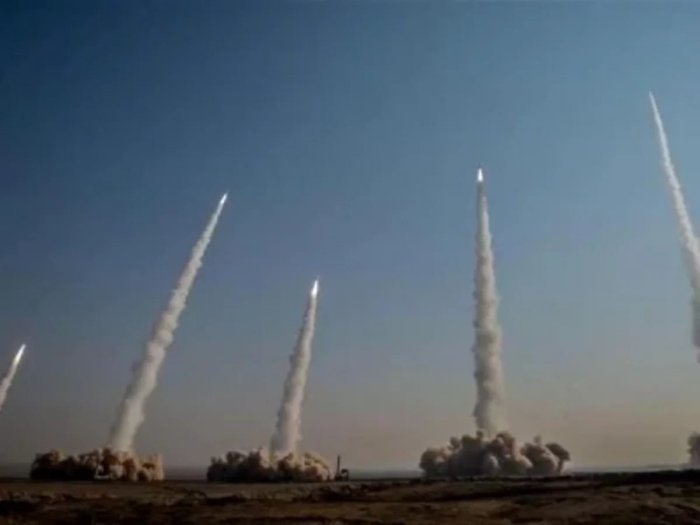 Eron Saudiya Arabistonidagi shahzoda Sulton aviabazasiga hujum qildi