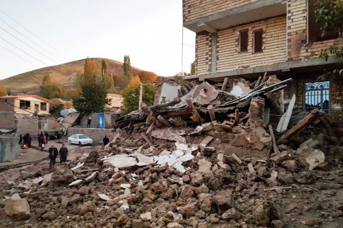 Eronda kuchli zilzila ro‘y bo‘ldi