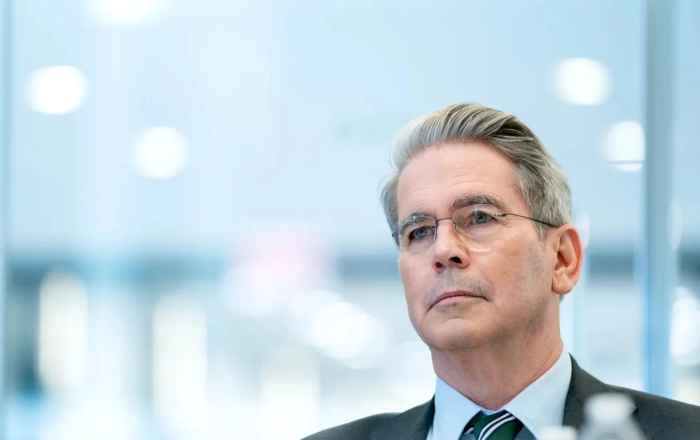 AQSh Eron bilan hamkorlik qilayotgan aviakompaniyalarga nisbatan sanksiya qo‘llamoqchi