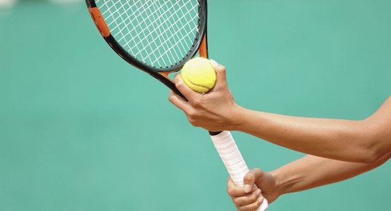 Fransiyalik tennischi Mayamidagi turnir vaqtida hushidan ketib yiqildi