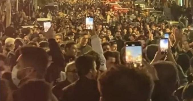  Эронда интернетга кириш бўйича барча чекловлар олиб ташланади