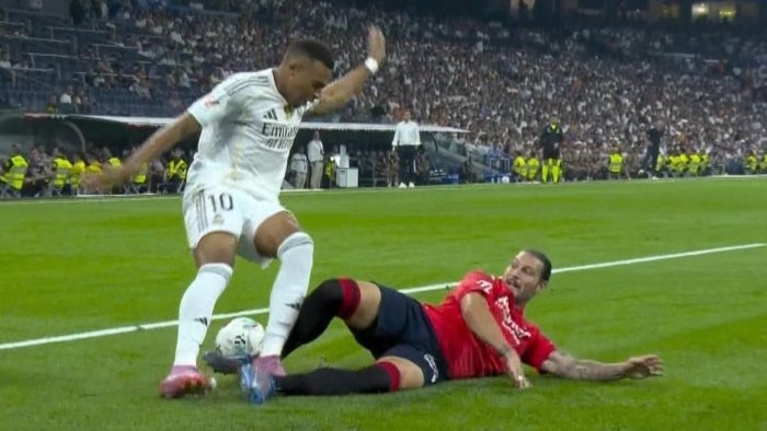 Sobiq hakam - Mbappening vaziyati bo‘yicha: "Bu penalti emas" (foto)