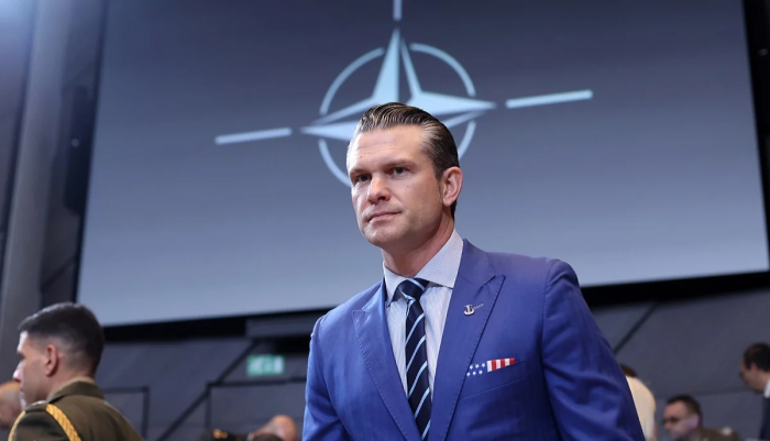 АҚШ ҳарбий вазири: "Ҳормуз блокадаси қанча зарур бўлган вақтгача давом этади"