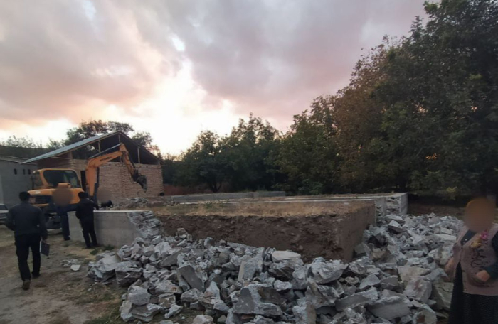 O‘zboshimchalik bilan boshlangan poydevor oxiriga yetmadi