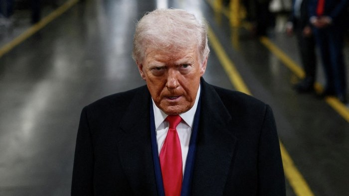 Трамп Эроннинг "ғалабаси" ҳақидаги даъвосидан ғазабланди