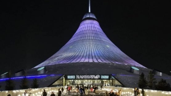 Фожиа! 8 март куни қозоғистонлик аёл даҳшатли жароҳат олди (видео +18)