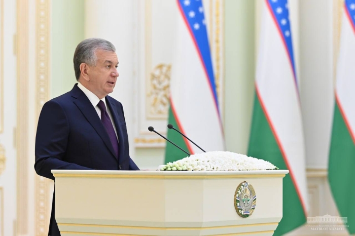 Ўзбекистон Президенти хорижий элчилардан ишонч ёрлиқларини қабул қилди