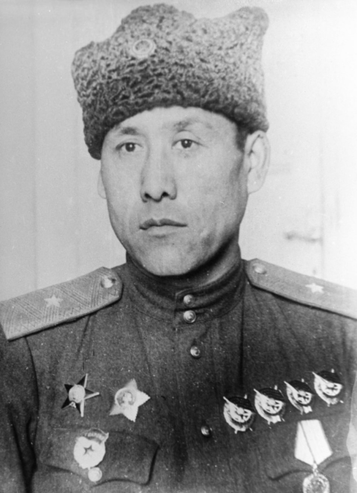 Polshadagi Ikkinchi jahon urushi muzeyida Sobir Rahimov jasoratiga bag‘ishlangan ko‘rgazma paydo bo‘ldi