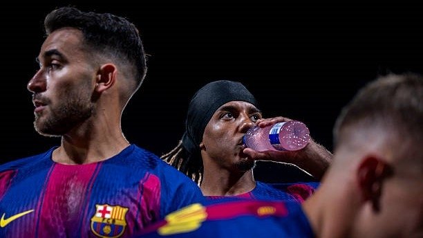 "Manchester Siti" Husanov harakat qilayotgan pozisiyaga "Barselona" yulduzini olib kelishi mumkin edi