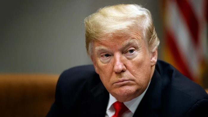 Трамп Россия билан ҳамкорлик қилаётган давлатларга санкциялар қўллашни қўллаб-қувватлади