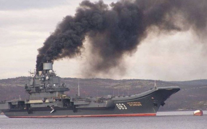 Россия армияси ягона авиаташувчисидан айрилиши мумкин