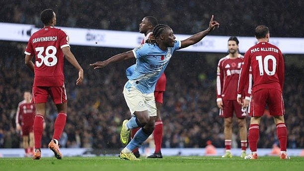 Abduqodir Husanov qaydnomaga kiritilmagan o‘yinda «Manchester Siti» «Liverpul»ni yirik hisobda mag‘lub etdi (VIDEO)