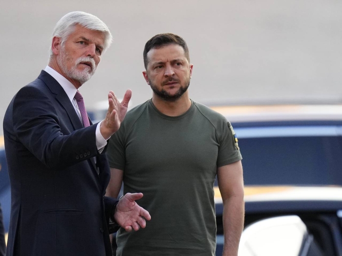 Chexiya prezidenti Ukrainaga qarshi hujum uchun 6 oy muhlat berdi