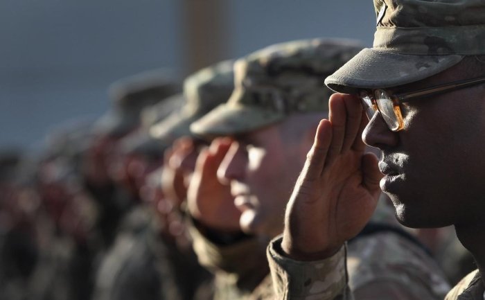 Эрон Парламенти раиси: "Биз Америка аскарларини кутяпмиз"