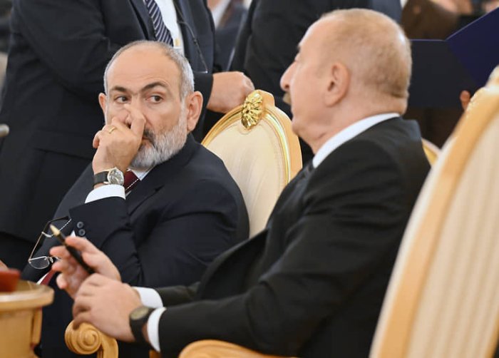 Pashinyan Armaniston manfaatlaridan voz kechdimi?