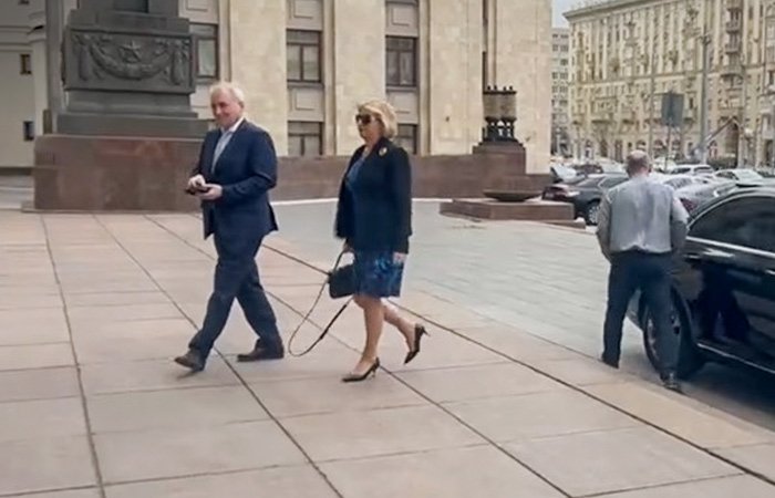 Россия Словения дипломатини персона нон грата деб эълон қилди