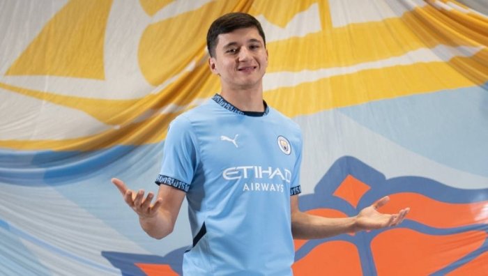 Abduqodir Husanov ota-onasiga 330 ming dollarlik villa sovg‘a qildi