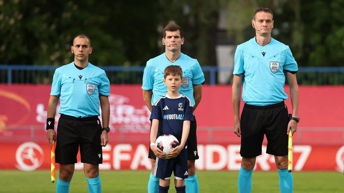 O‘zbekistonlik hakamlar U-17 Yevropa chempionatida qimmatli tajriba to‘plashmoqda