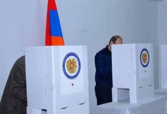Арманистон парламенти хориждан овоз беришни тақиқлади