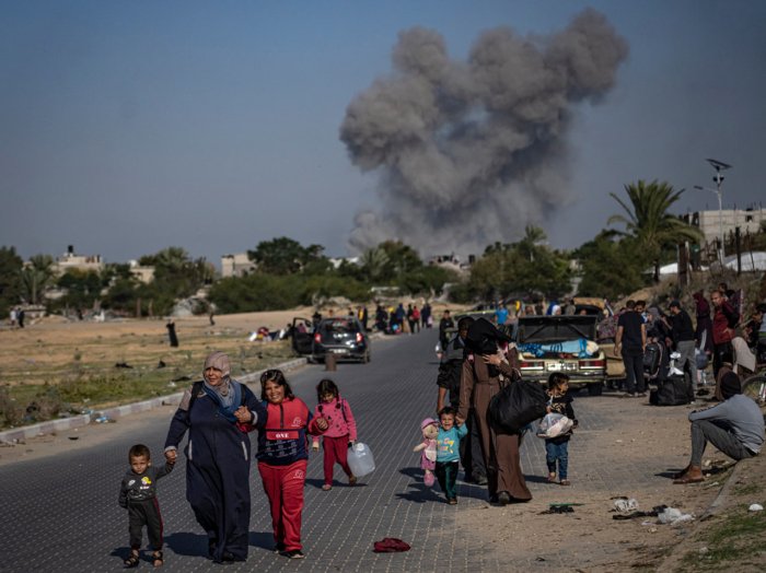 Dunyo G‘azo ustida «kesishgan chorrahada» turibdi - UNRWA rahbari