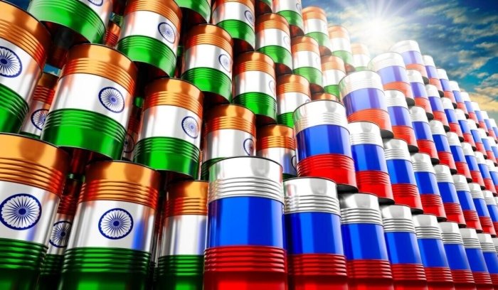 Hindiston neftni qayta ishlash zavodlari AQSh tariflari bosimi ostida Rossiya neftidan voz kechdi