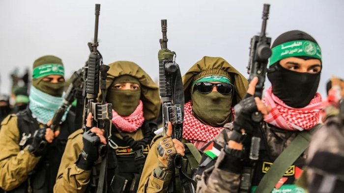 Hamas 10 nafar tirik garovni ozod qiladi, ammo imkonsiz shartlarni qo‘yadi