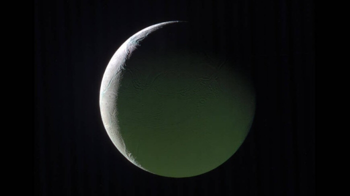 Saturnning yo‘ldoshida hayot izlari topildi