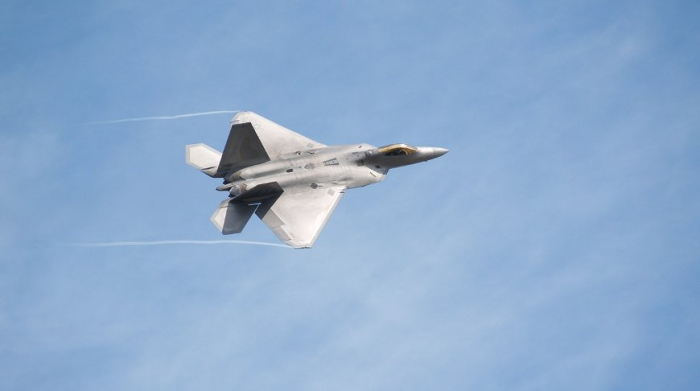 Ukraina Qurolli Kuchlari F-16 ning eskirgan versiyalari Rossiyaning Su-35 samolyotlariga bardosh bera olmasligini aytdi