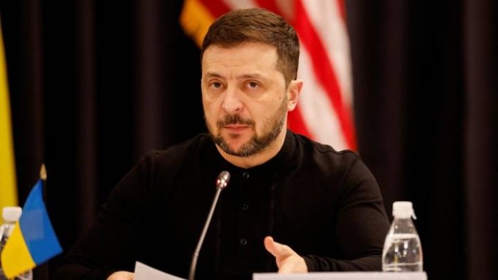Россия босиб олган ҳудудларимизда нодир металл конларимизнинг деярли ярми жойлашган — Зеленский 