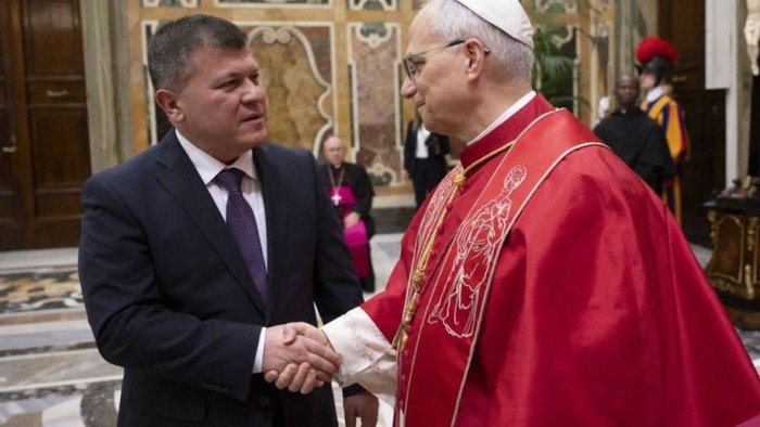 Ўзбекистон ҳукумати Ватиканга янги элчисини жўнатди