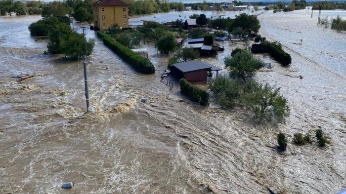 Markaziy Yevropada kuchli suv toshqini sodir bo‘ldi, 6 dan ortiq odam halok bo‘ldi