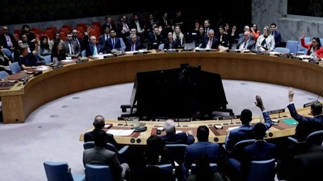 Эрон БМТни Исроилнинг ҳужумига “қатъий ва мутаносиб” жавоб беришидан огоҳлантирди
