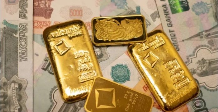 Putin Rossiyadan rubl va oltin olib chiqishga cheklov kiritdi