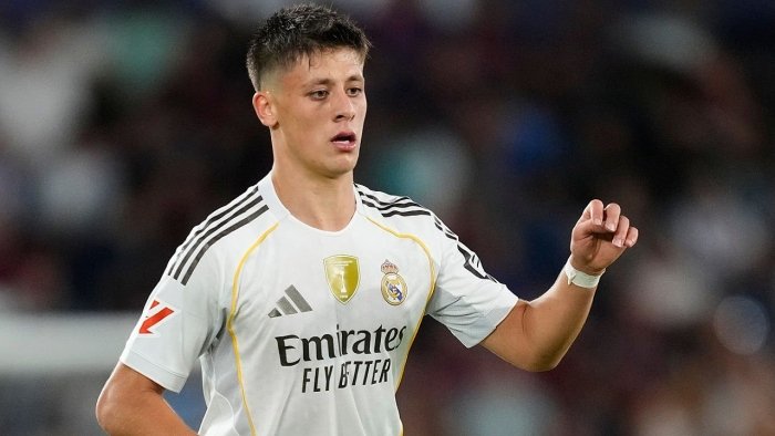 "Манчестер Сити" Гюлер учун ўз юлдузини "Реал"га таклиф қилди