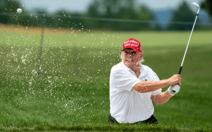 Tramp Eronga uyushtirilgan hujumlarga ruxsatni golf klubida berdi