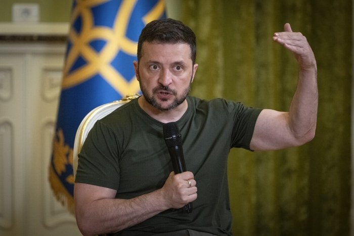 АҚШ қарши бўлган НАТО саммитига Зеленский ташриф буюрадими?