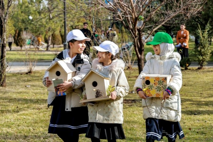 Qushlarga g‘amxo‘rlik qilishga qaratilgan yaxshi an’ana davom ettirilmoqda