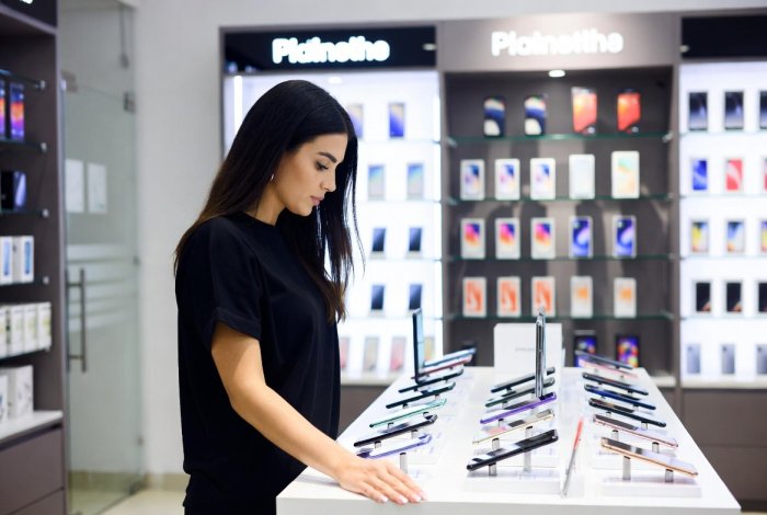 Смартфон бозорида  2026 йилда тарихий пасайиш кутилмоқда