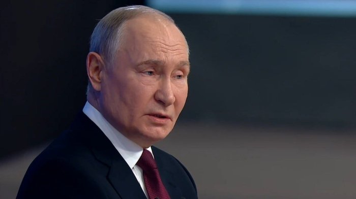 Путин:  “Пасха сулҳи”дан кейин жанговар ҳаракатлар яна тикланди — Россия президенти