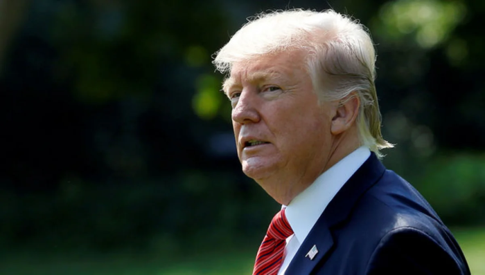 Tramp otishma sodir bo‘lganidan keyin matbuot anjumani o‘tkazishini aytdi