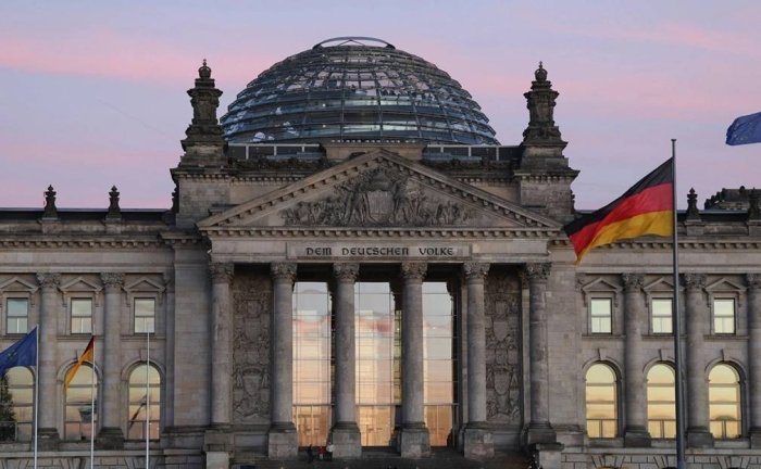 Украинага “репарация” кредити берилган тақдирда Германия унинг энг йирик кафили бўлади