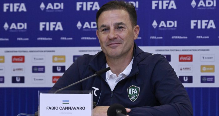 O‘zbekiston milliy terma jamoasi bosh murabbiyi Gabonga qarshi o‘yin oldidan matbuot anjumanida ishtirok etdi