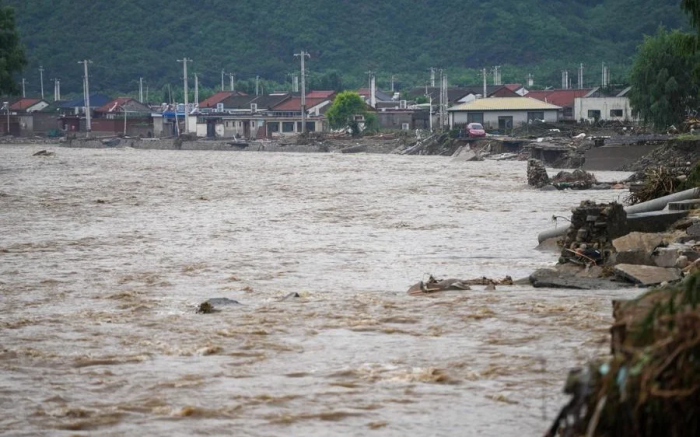 Пекин сув тошқинга қарши фавқулодда чоралар режимини узайтирди