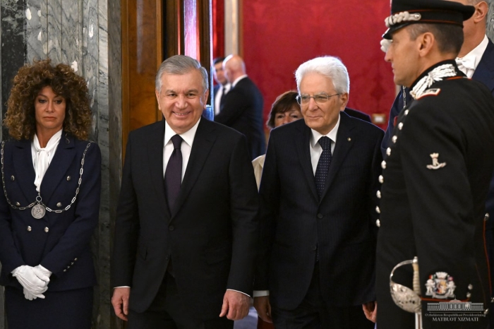 Shavkat Mirziyoyev Italiya prezidentini O‘zbekistonga taklif qildi